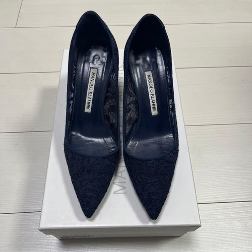 Manolo blahnik lace pointed - manolo,