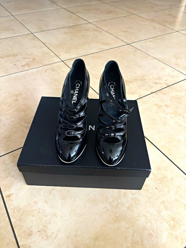 Chanel black patent leather - chanel,